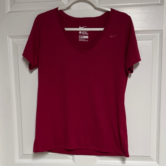 Nike Women's Short Sleeve Tee in Deep Red - Picture 1 of 4